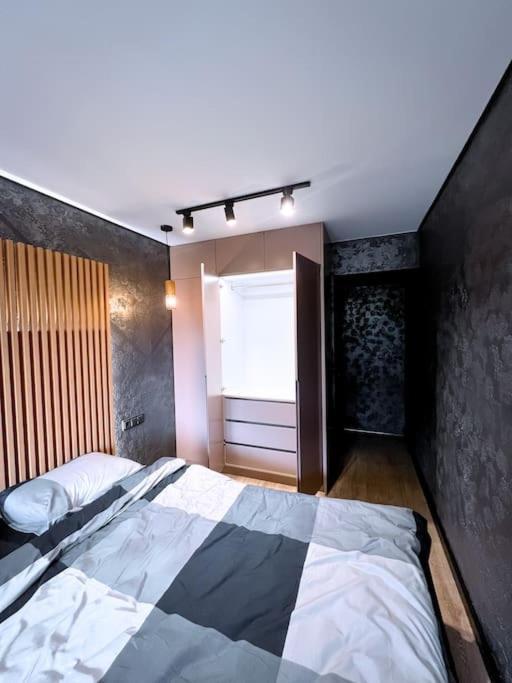 Black Pearl Luxury Apartment Ventspils Exteriör bild